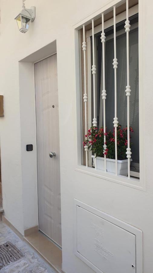 Nonna Anna Holiday Home Polignano a Mare Exteriör bild